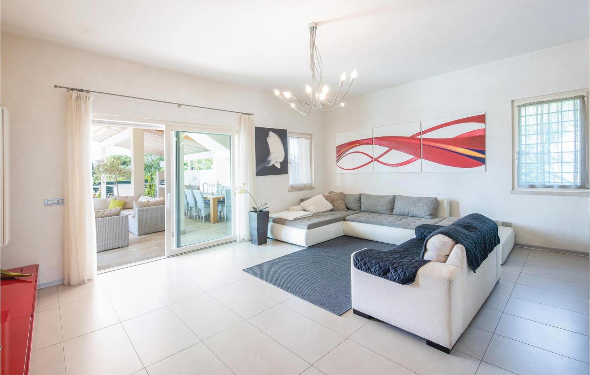 3 Bedroom Nice Home In Lazise Vr Екстериор снимка